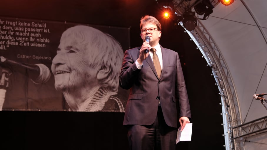  Konzert für Esther - Zum Gedenken an Esther Bejerano