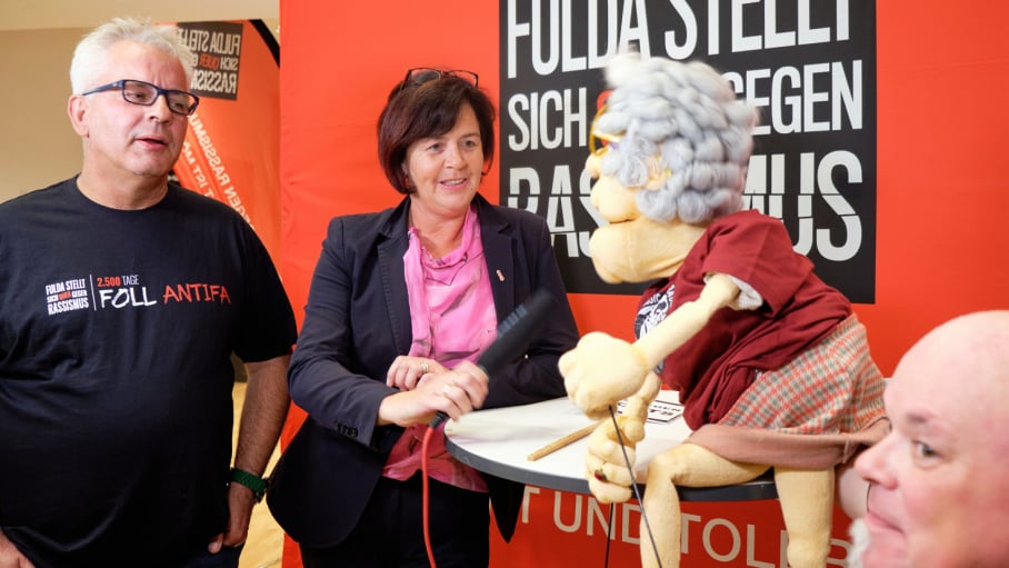 Veranstaltung  2500 Tage Fulda stellt sich quer e.V.